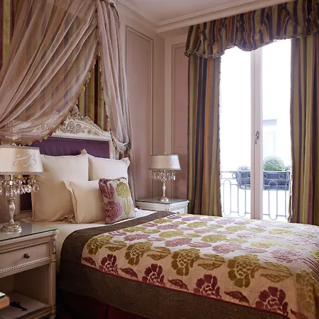 Balzac & Ikoi Hotel Parigi